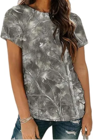 Womens Tops 2025 Casual Maple Leaf Print Graphic Tee Tops Fashion Summer T Shirts Comfy Crew Neck Short Sleeve T-Shirts